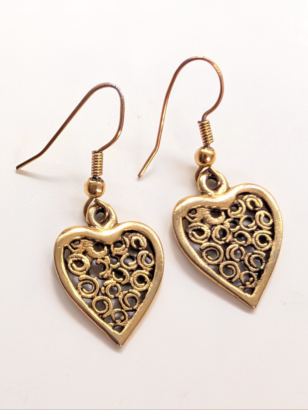 Vintage Gold Tone Art To Wear Romantic Love Textured Dangle Heart Earrings